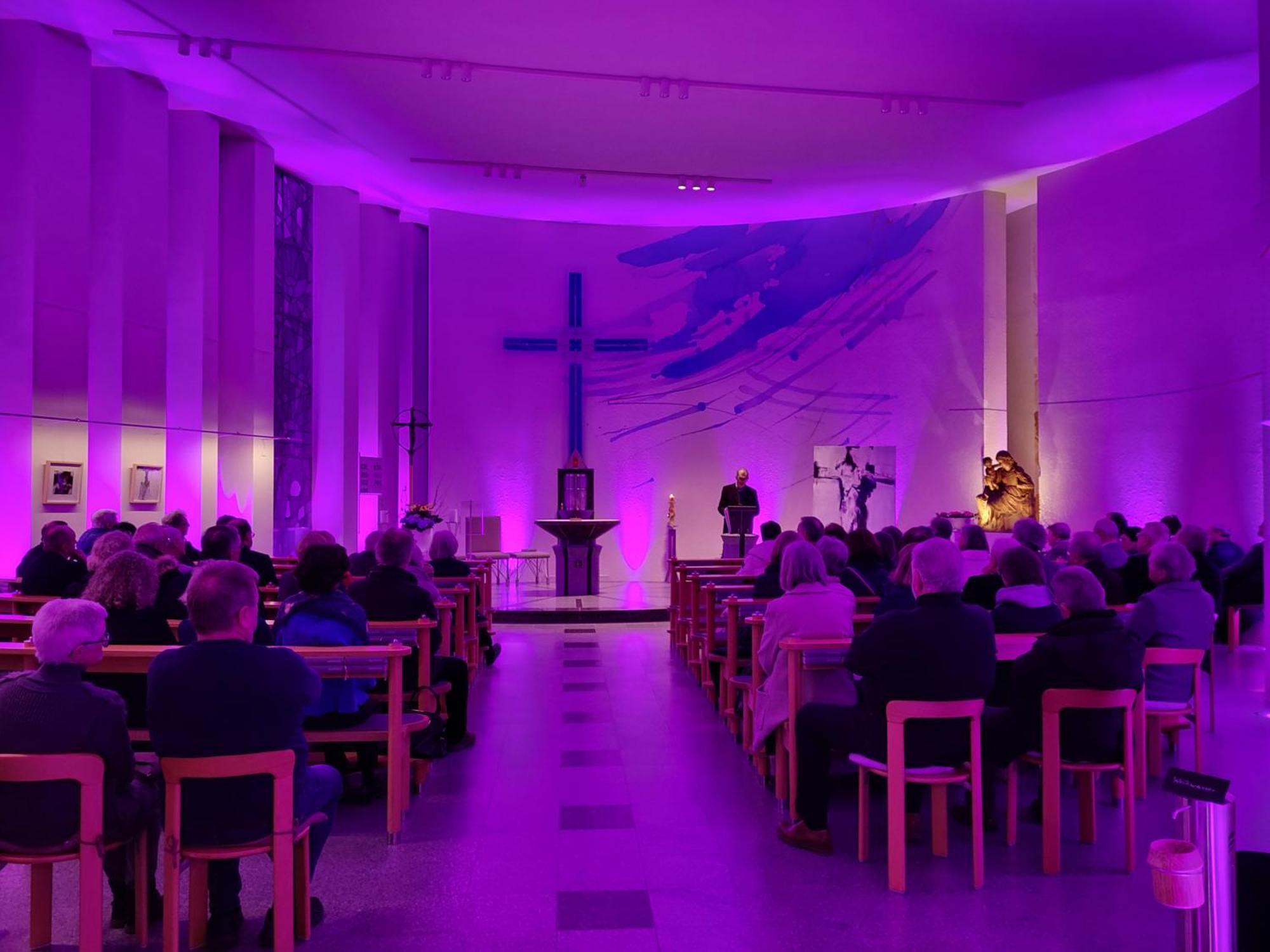 Spectrum Kirche Exerzitien-Und Bildungshaus Auf Mariahilf Passau Exterior photo